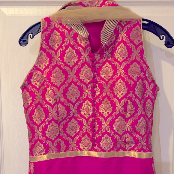 Fuscia pink and gold suit with pajami & dupatta - Picture 2 of 2